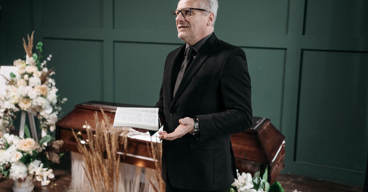 Personalising a Traditional Funeral Service in Sydney