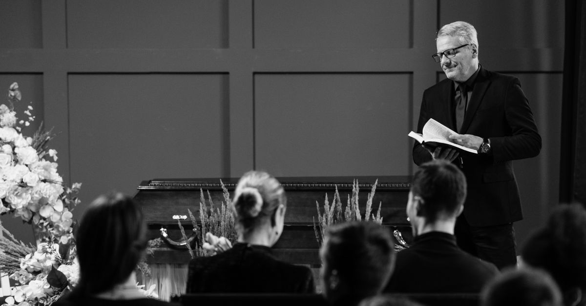 Tailoring Memorial Services to Reflect Individual Lives